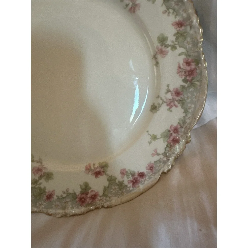 Antiq.  J. Pouyat Limoges Plate Shabby– Chic Floral Garland & Gold Rim. 8.5 In
